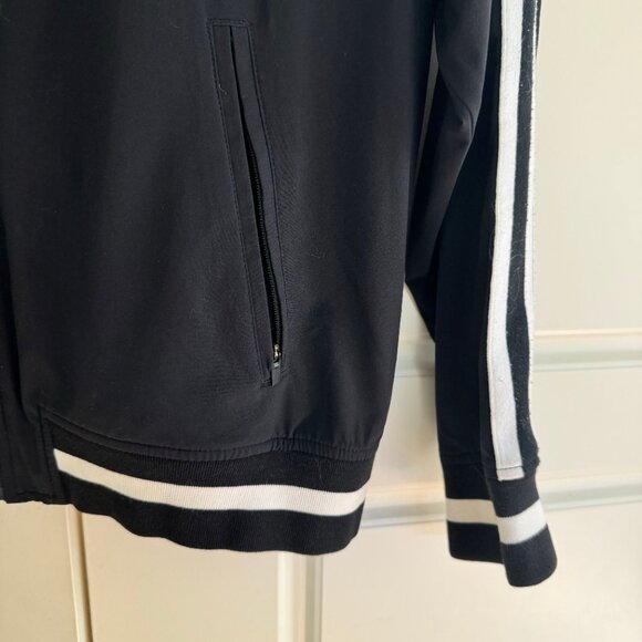 Athleta Sprint Track Jacket Featherweight Stretch Black Zip Front High Neck XL - Picture 8 of 9